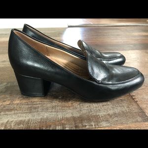 Life Stride size 8 M, Style: Trixie Loafer